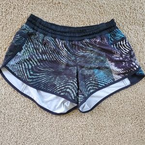 Lululemon 2016 SeaWheeze tracker short, 12